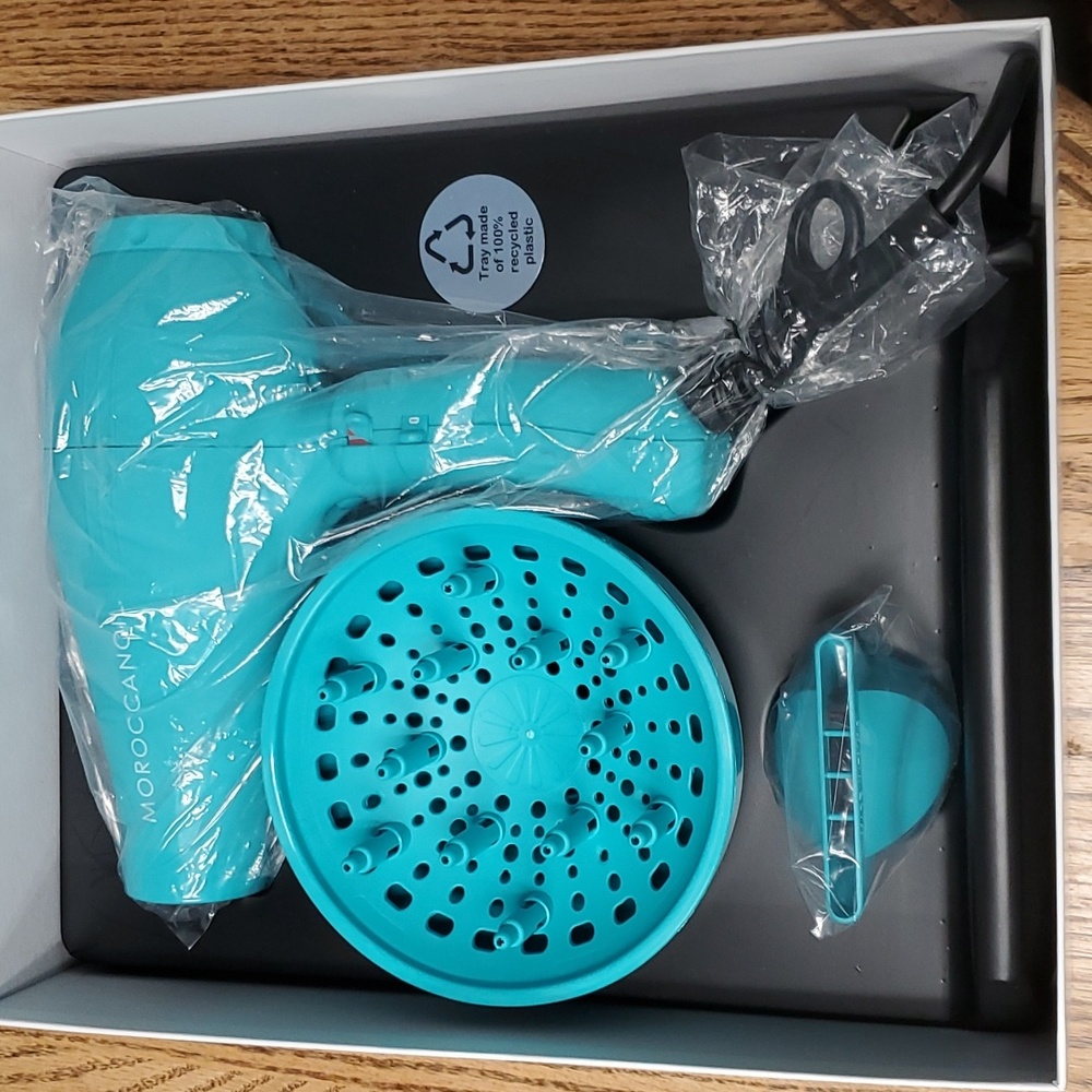 Moroccanoil hair dryer